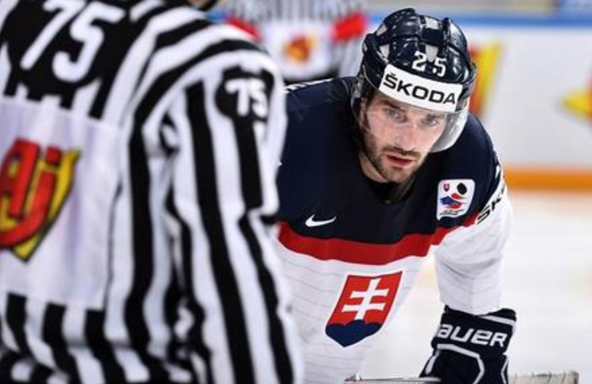 Slovenský hokejový reprezentant posiela jasný odkaz Matovičovi