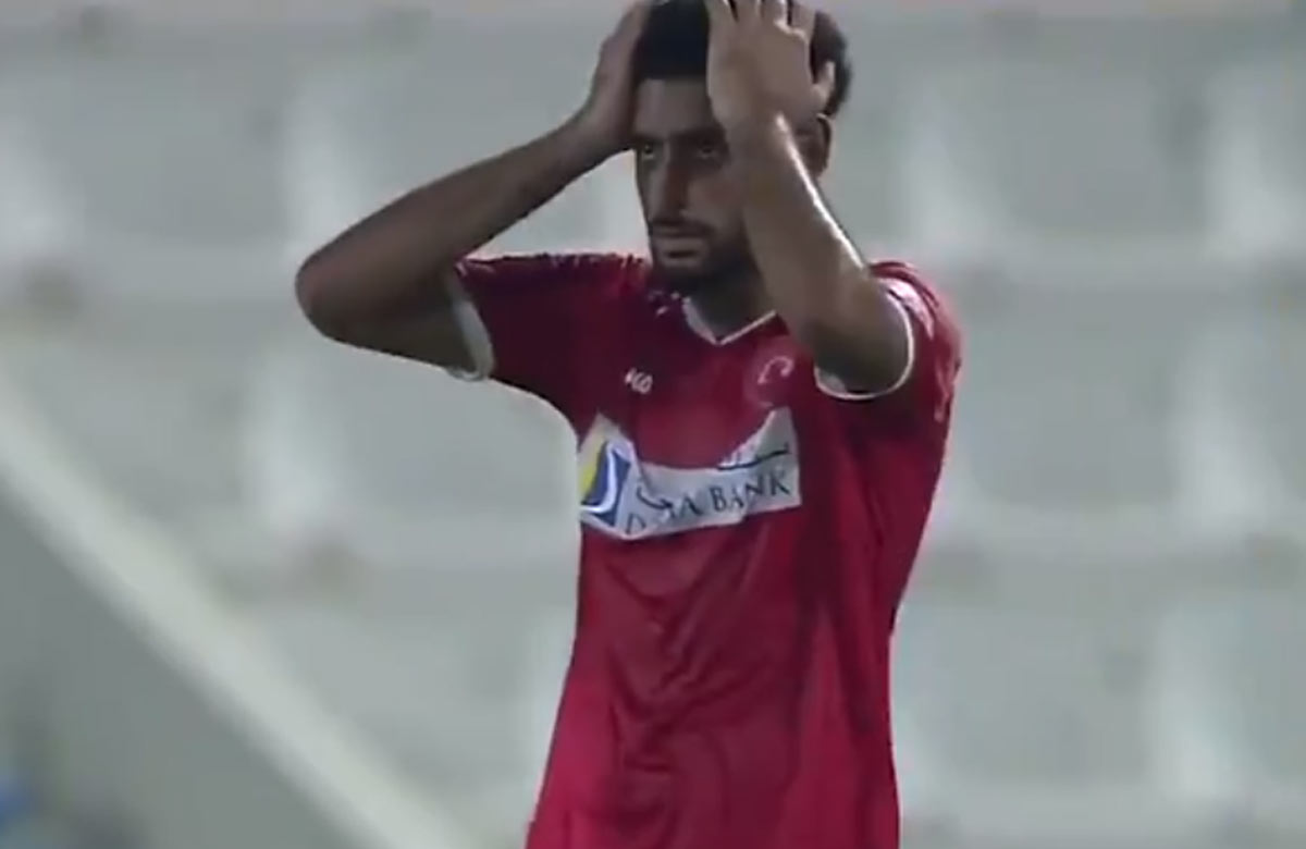 Komický vlastenec v katarskej lige! (VIDEO)
