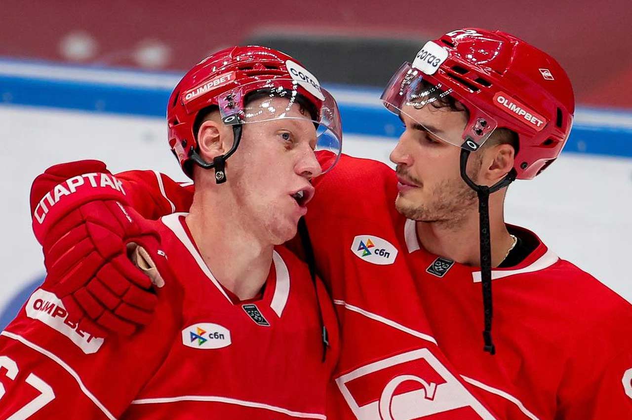 Šok z KHL: Michal Čajkovský končí v Spartaku. S Ružičkom môžu spolu zmeniť dres