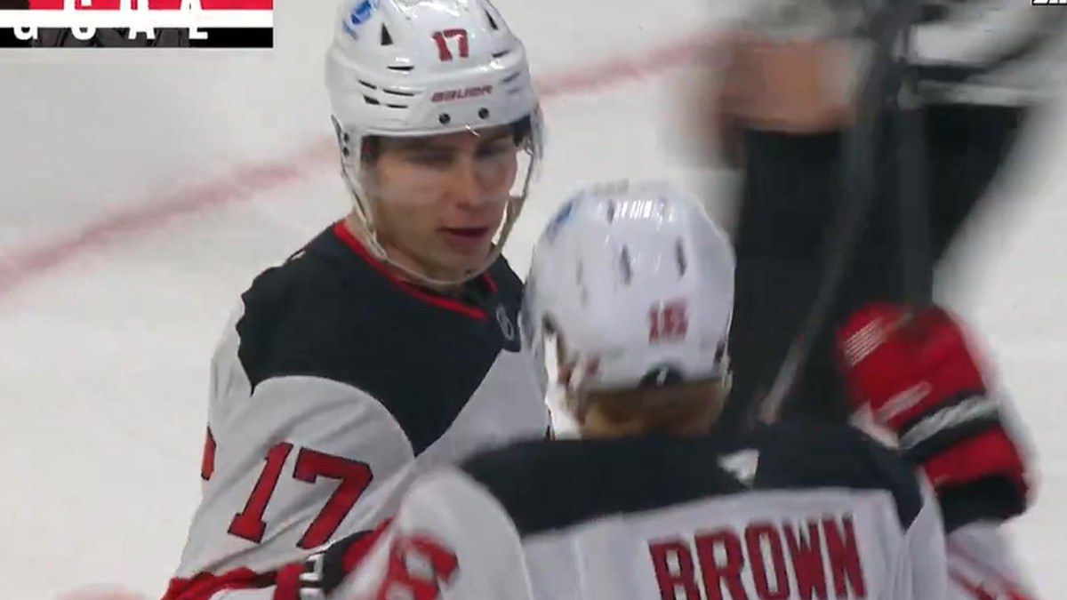 Šimon Nemec skóroval siedmykrát v sezóne a pomohol ukončiť sériu prehier Devils