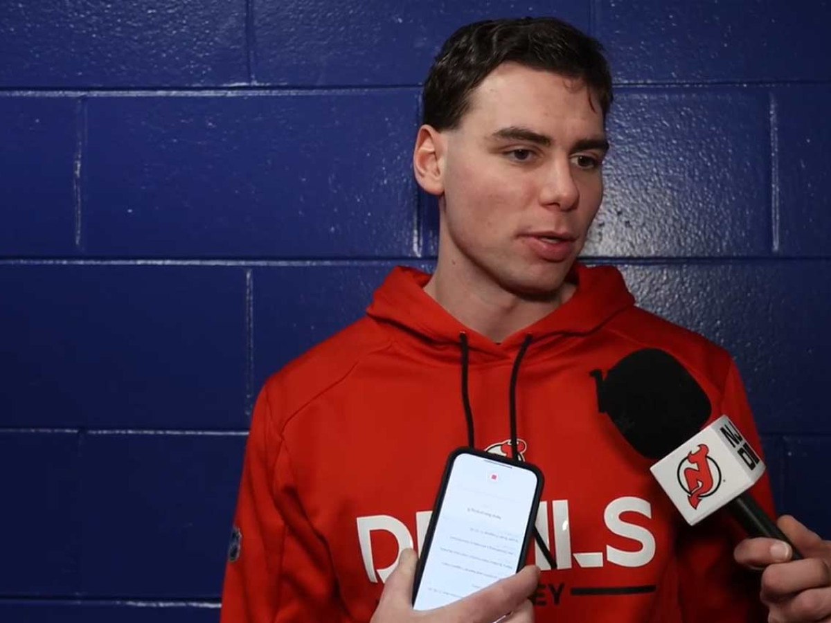 Ako vážne je zranenie Šimona Nemca? Tréner New Jersey Devils prehovoril