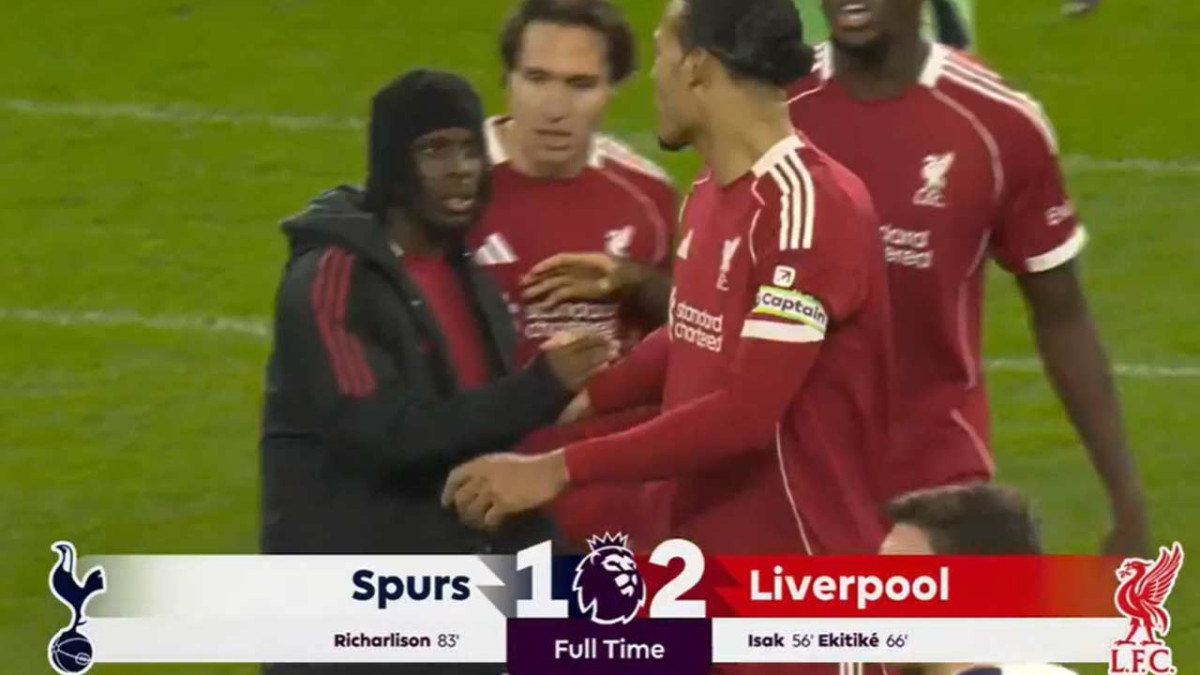 Liverpool zvíťazil nad oslabeným Tottenhamom, z Londýna si odnáša všetky body