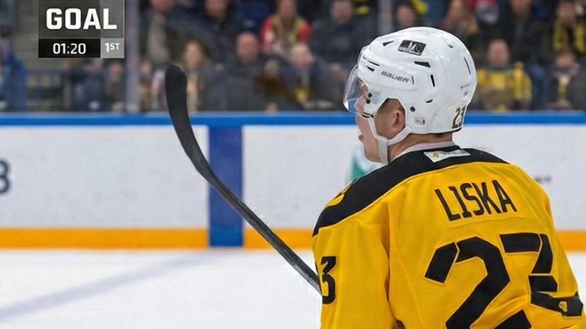 Adam Liška hviezdou v KHL. Dva góly strelil proti Kazani