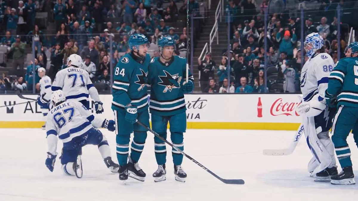 Životný večer Pavla Regendu: Slovenský útočník strelil svoj prvý hetrik v NHL