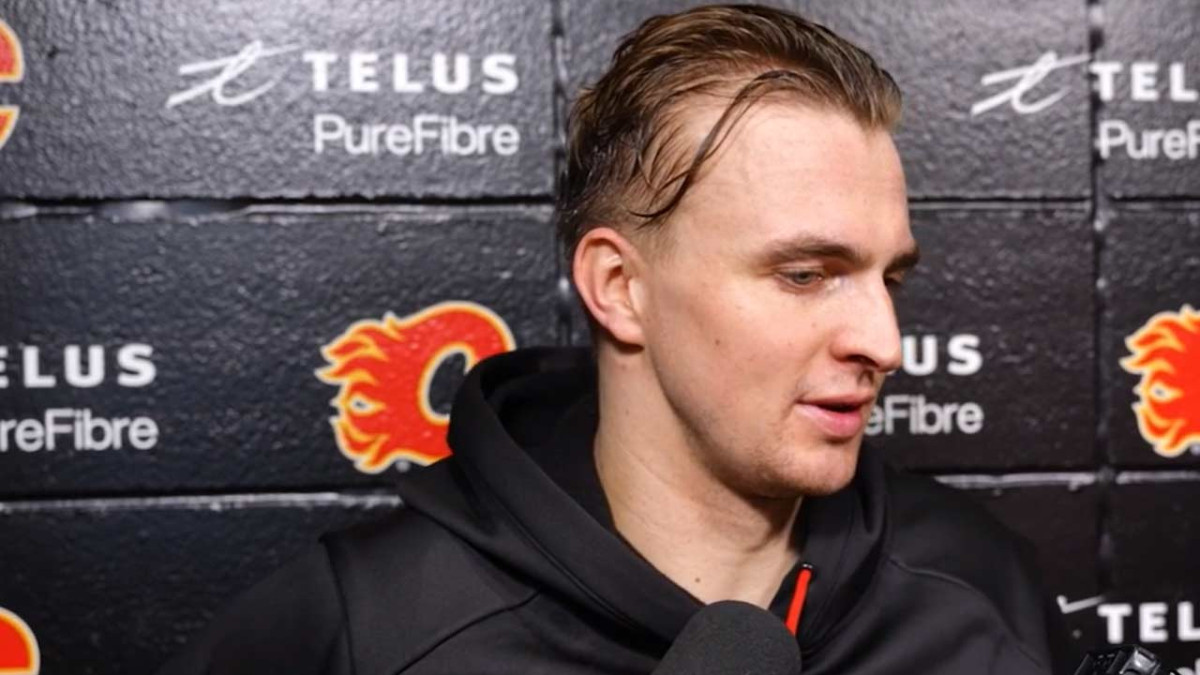 Pospíšil sa vracia do zostavy Calgary. Po dvoch zápasoch na tribúne naskočí proti Ottawe