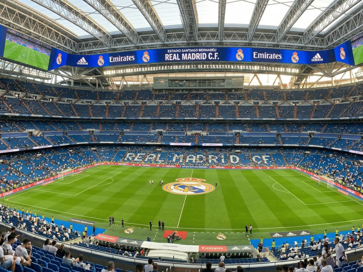 Real Madrid vs. Atlético Madrid: Hancko proti hviezdam domácich (La Liga LIVE)