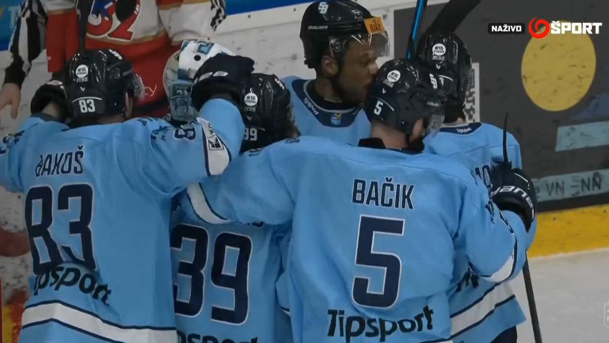 Slovan Bratislava oslavuje postup! Na Liptove spečatil triumf v sérii a mieri do semifinále