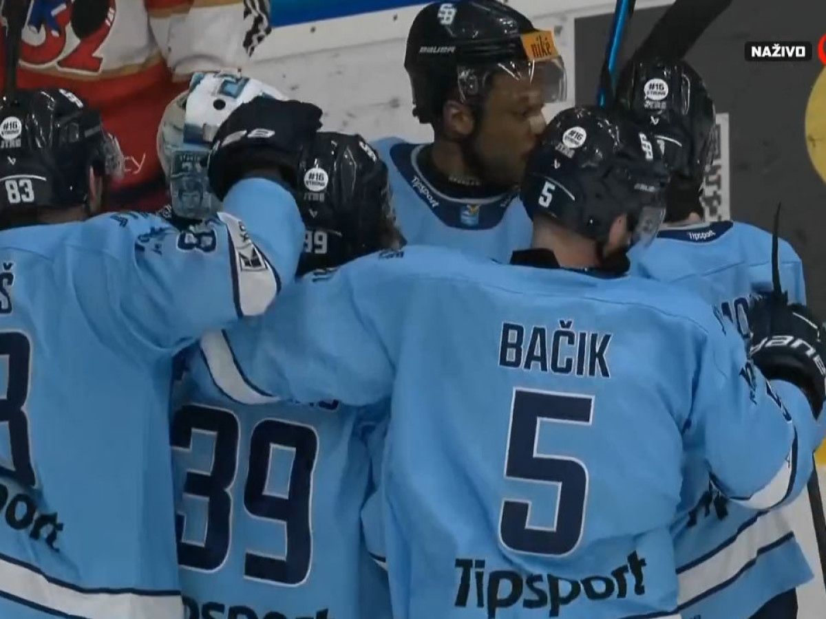 Slovan Bratislava oslavuje postup! Na Liptove spečatil triumf v sérii a mieri do semifinále