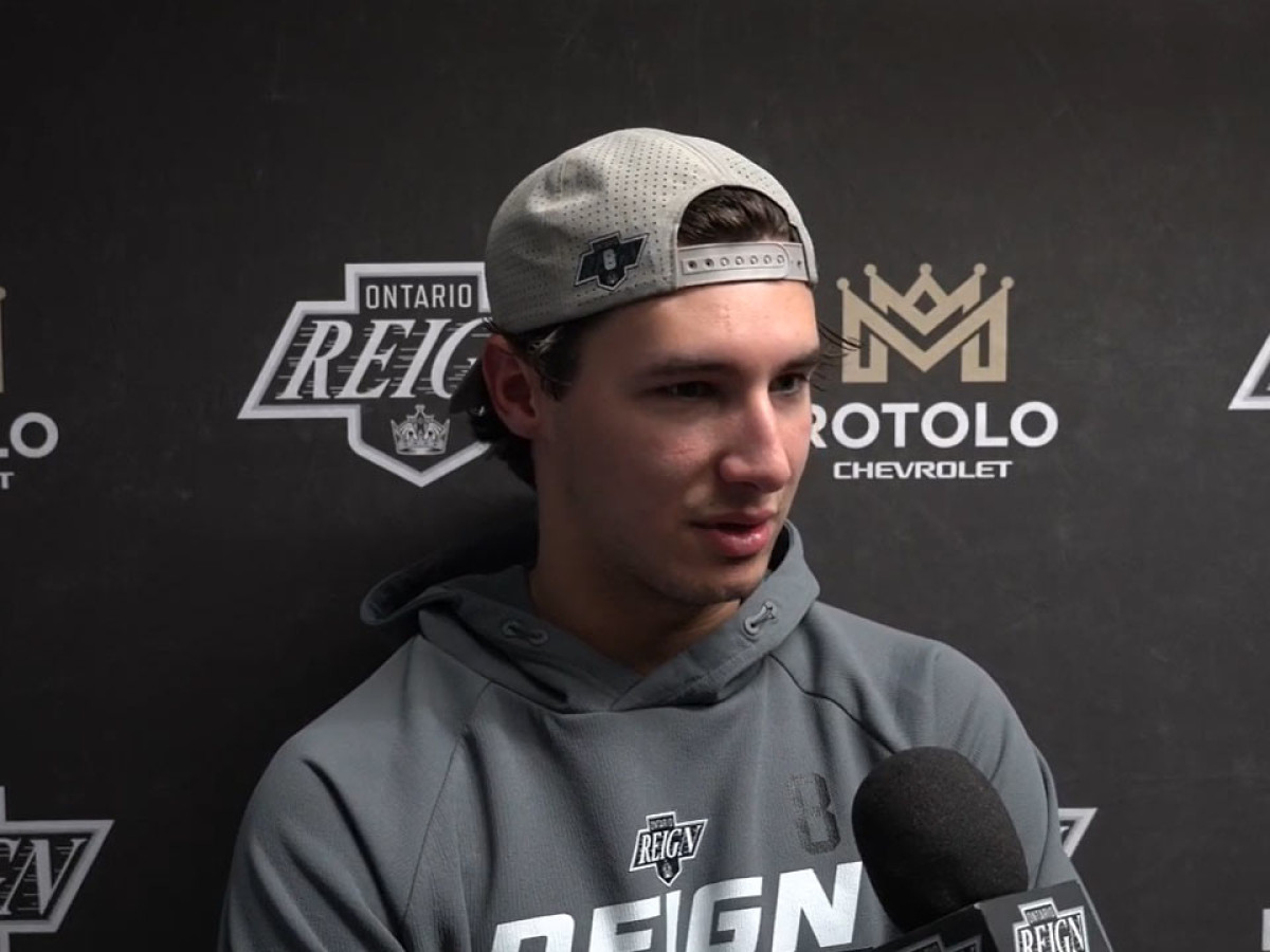Dva góly a prvá hviezda zápasu! Martin Chromiak rázne klope na dvere NHL