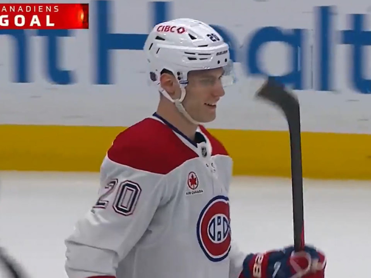 Nechytateľný one-timer a luxusná asistencia: Slafkovský režíroval výhru Montrealu v Tampe