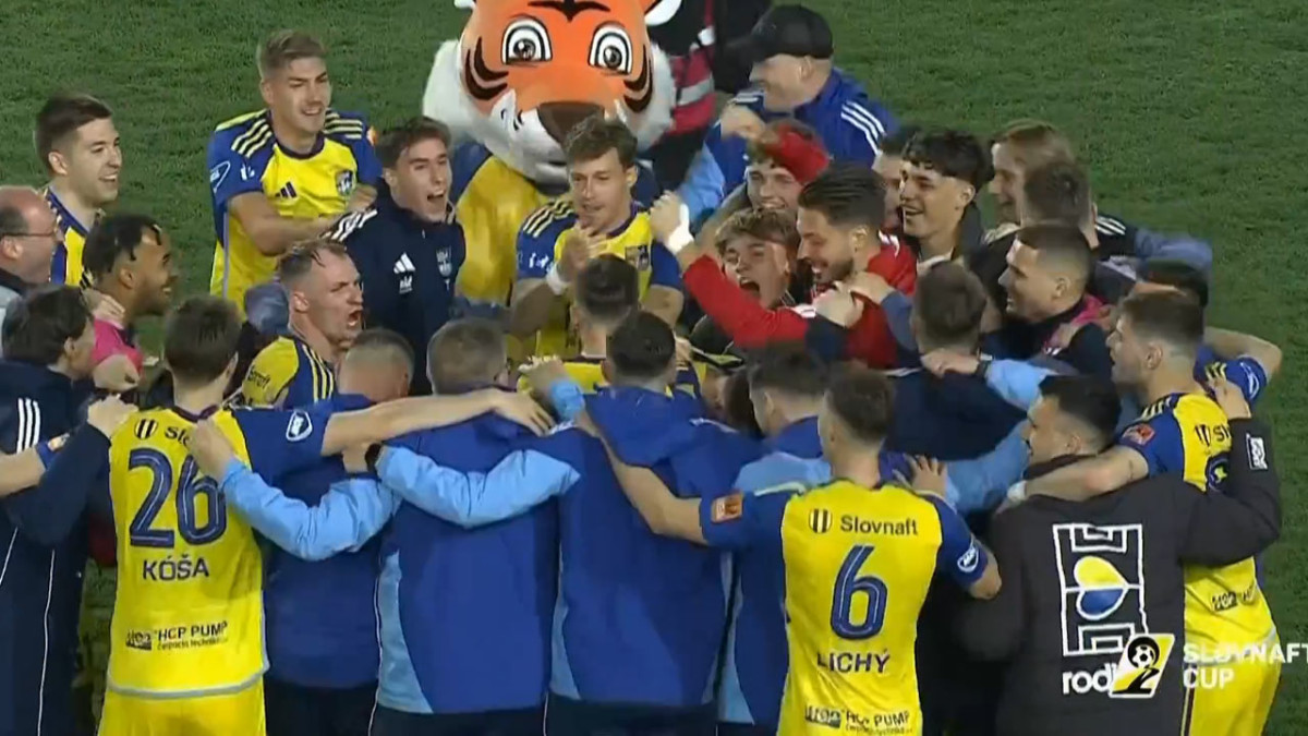 Východniarske derby pre Košice! Po dráme v predĺžení oslavujú postup do finále Slovnaft Cupu