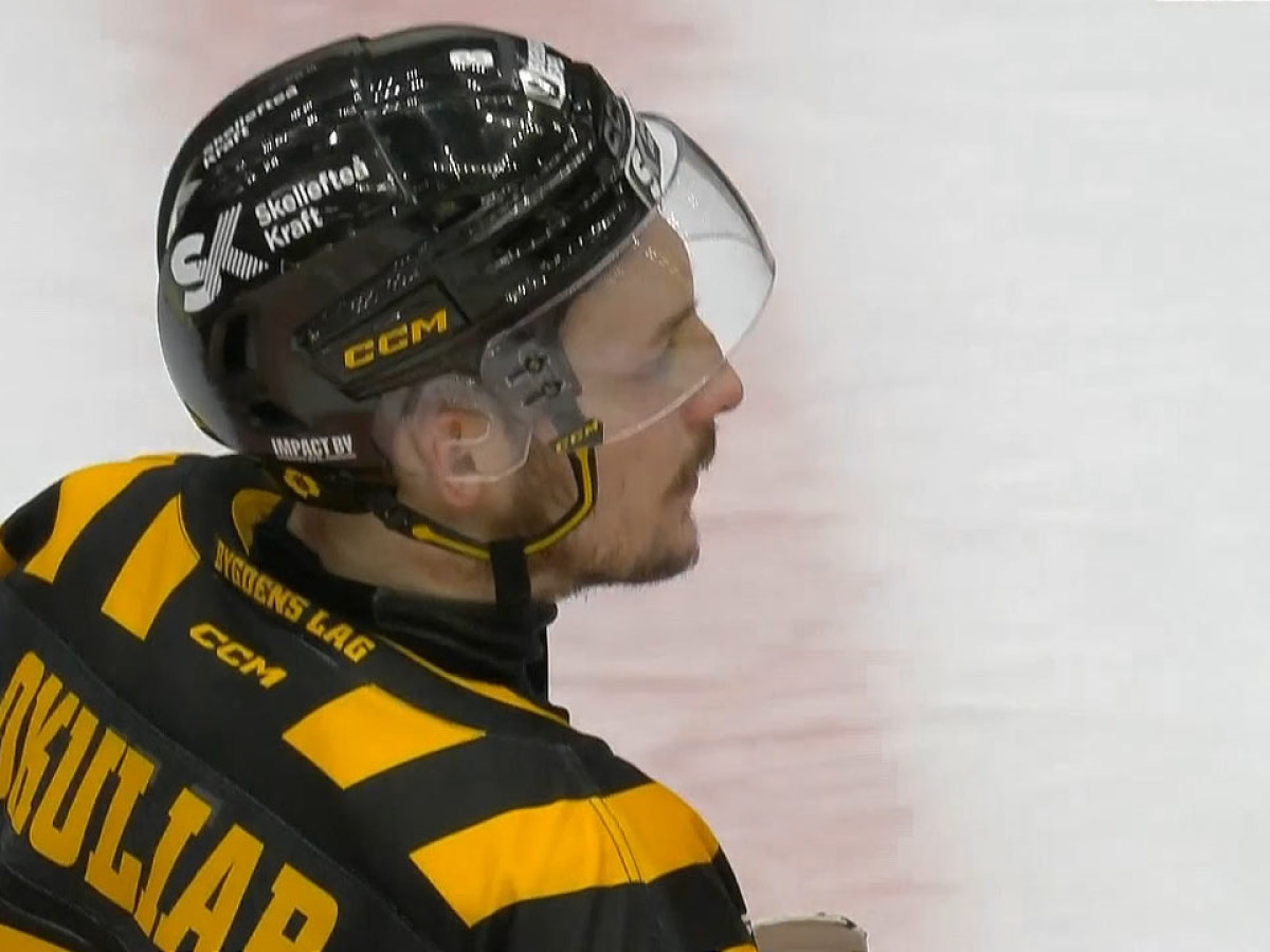 Oliver Okuliar hrdinom Skelleftey: Gólom a asistenciou zariadil postup do finále