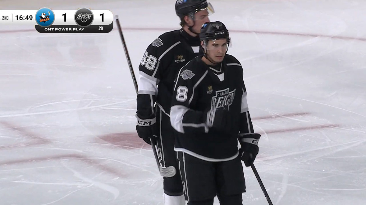 Chromiak v AHL opäť hviezdil: Trojbodový večer a strelecká vizitka, akú sme tu roky nemali