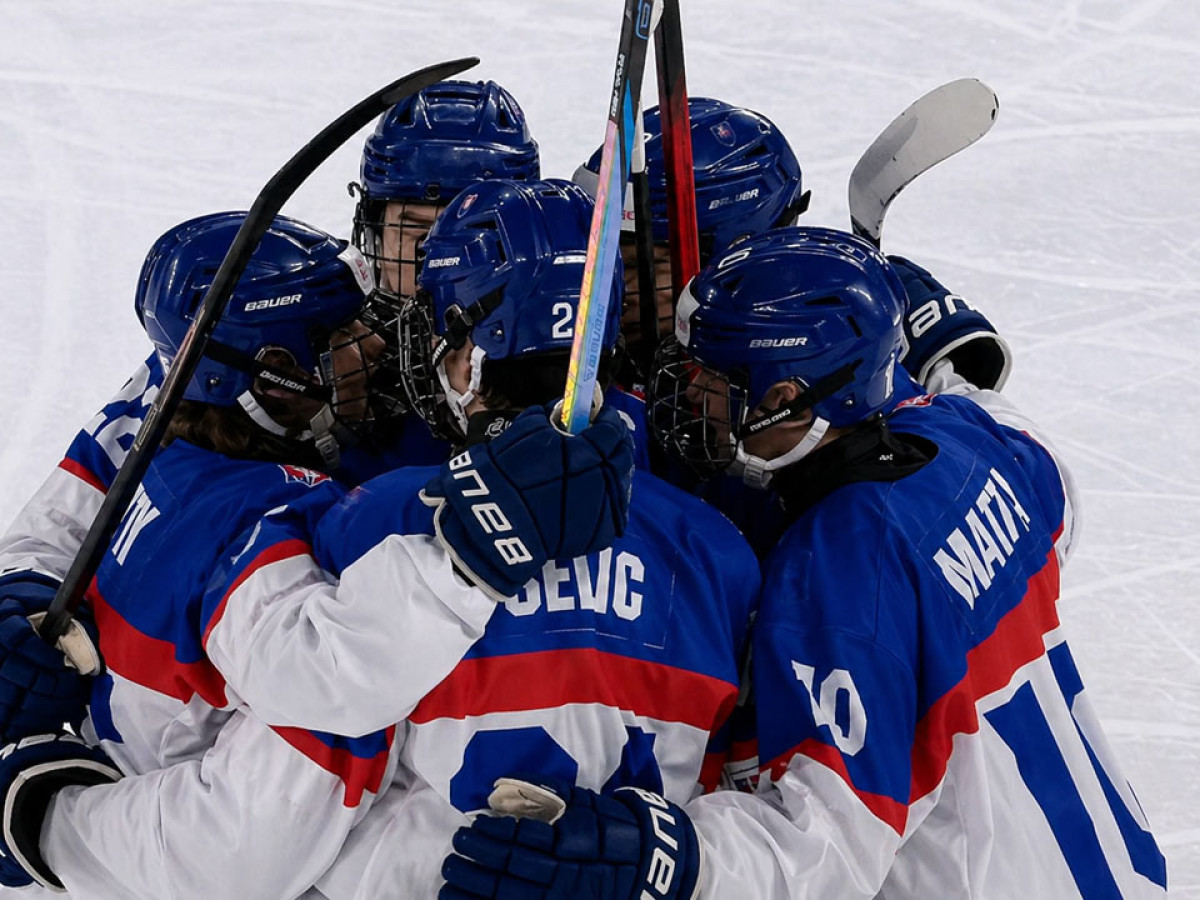 Senzácia v Trenčíne: Osemnástka ovládla skupinu! Po výhre nad Lotyšskom spoznala súpera pre štvrťfinále