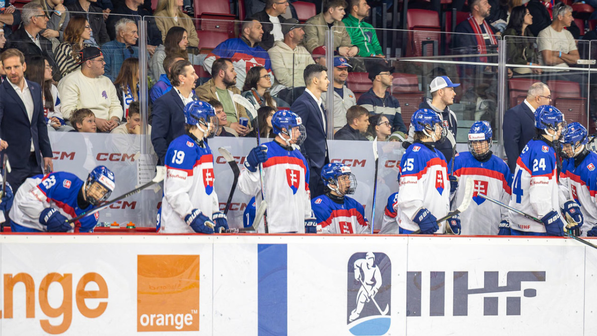 Obrovský šok na MS do 18 rokov: Lotyšsko vyradilo USA, Slováci spoznali možného súpera pre semifinále