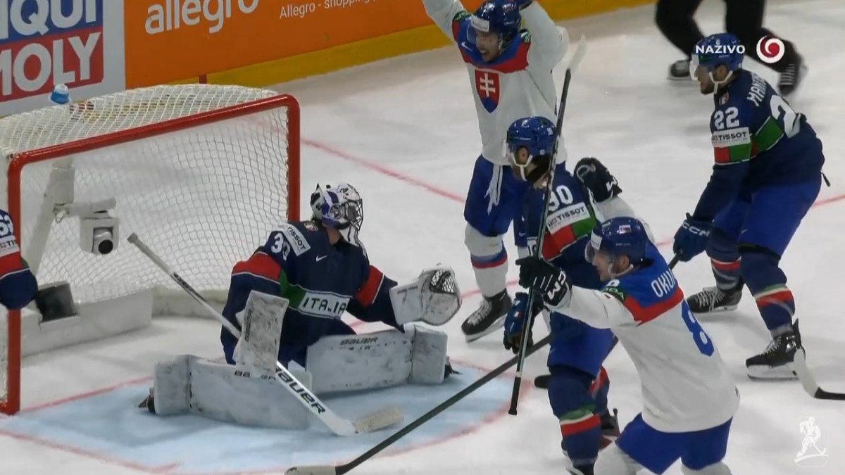 Slovensko nezaváhalo ani v druhom vystúpení. Po triumfe nad Talianskom zaostáva o skóre za vedúcou Kanadou