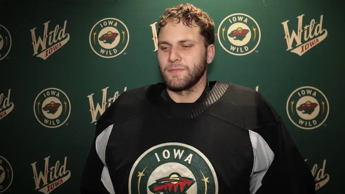 Samuel Hlavaj podpísal zmluvu v NHL, mieri do Kanady