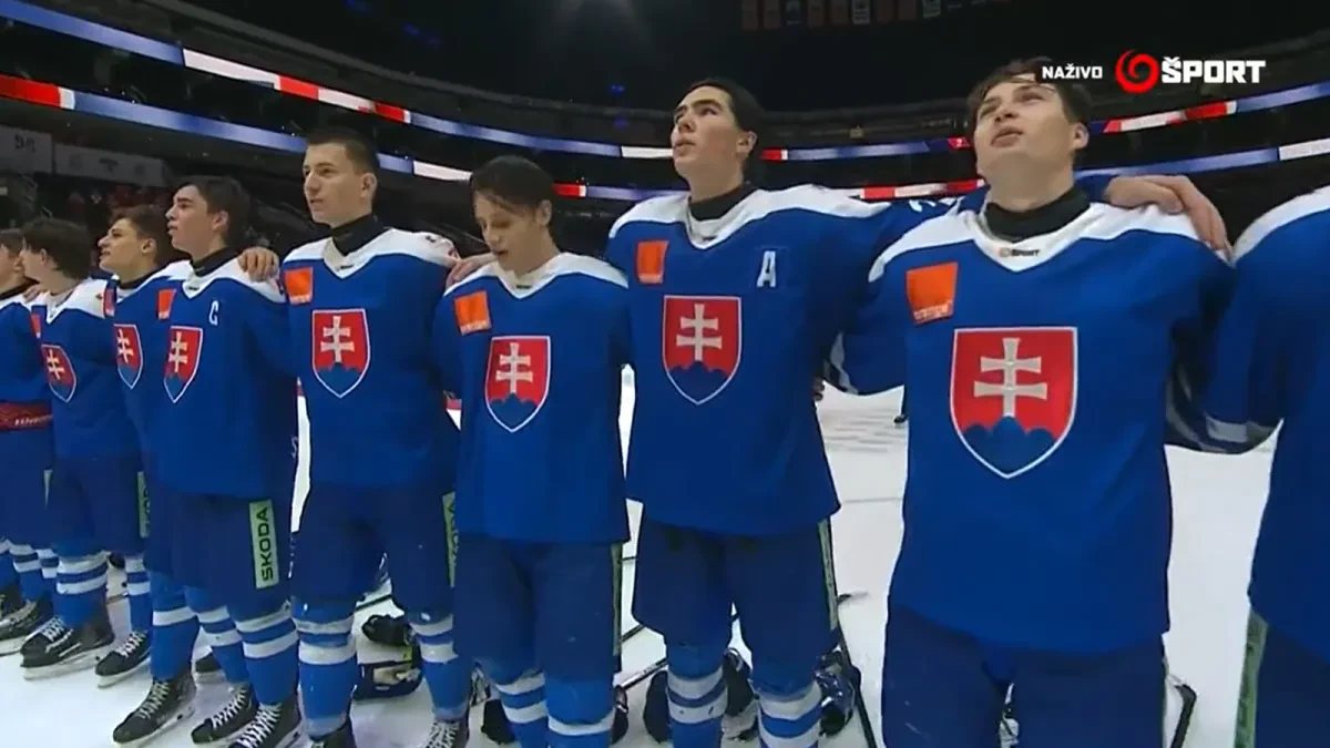Kanada splnila úlohu! Slovenská osemnástka mieri po piatich rokoch do semifinále Hlinka Gretzky Cupu