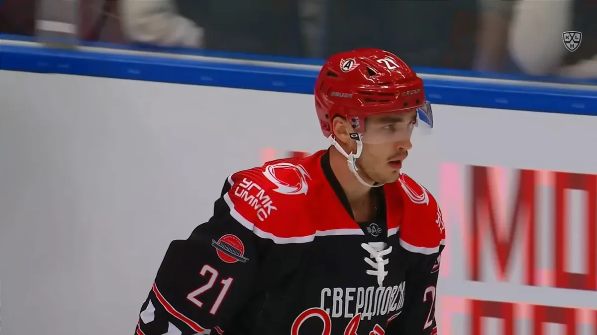 Ružička zažiaril v novom drese. Čoskoro mu začína nová sezóna v KHL