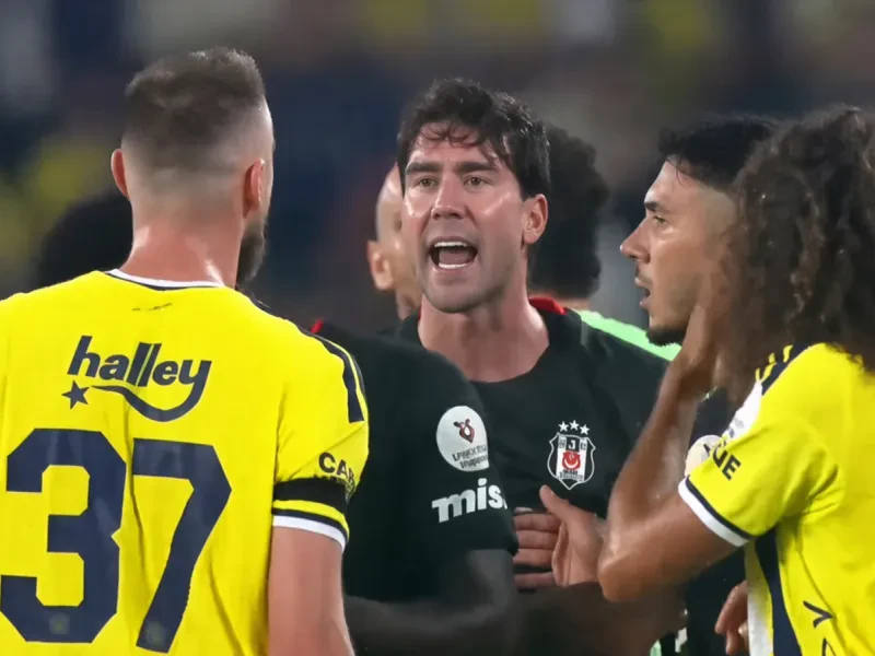 Vlahovič spoznal trest za urážku Škriniara. Besiktas zúri a okamžite sa odvolal