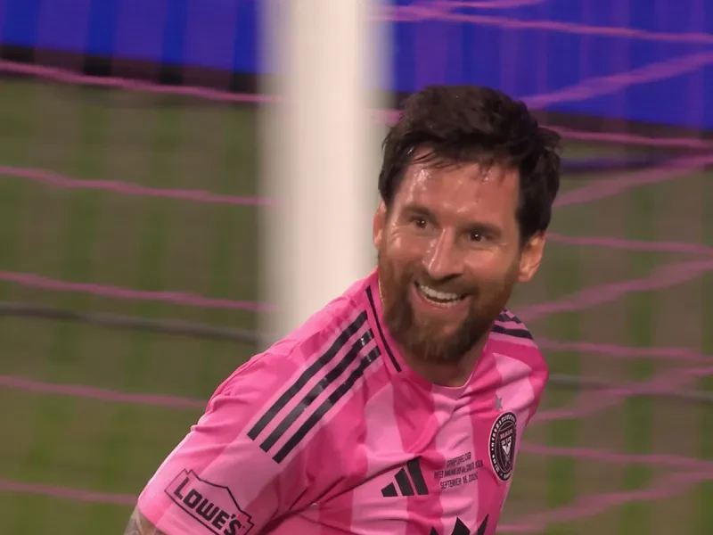 100. gól a ďalšia trofej do zbierky. Lionel Messi režíroval triumf Interu Miami