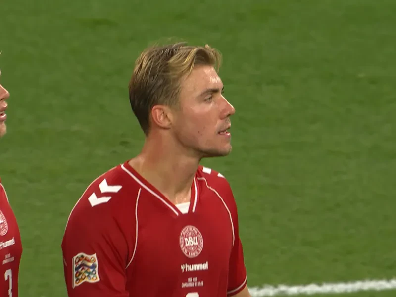 Højlund predviedol slávnu Ronaldovu oslavu. Dánom to však proti Portugalsku nepomohlo