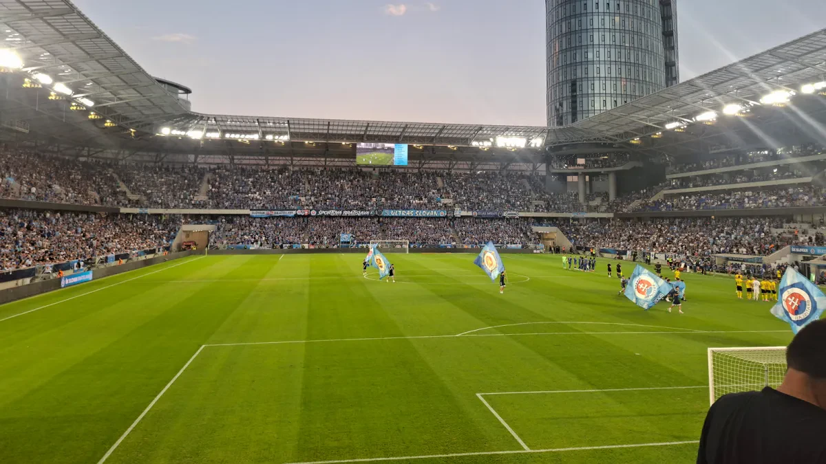 Slovan pred Ligou majstrov hlási voľné miesta. Koľko vstupeniek sa zatiaľ predalo?