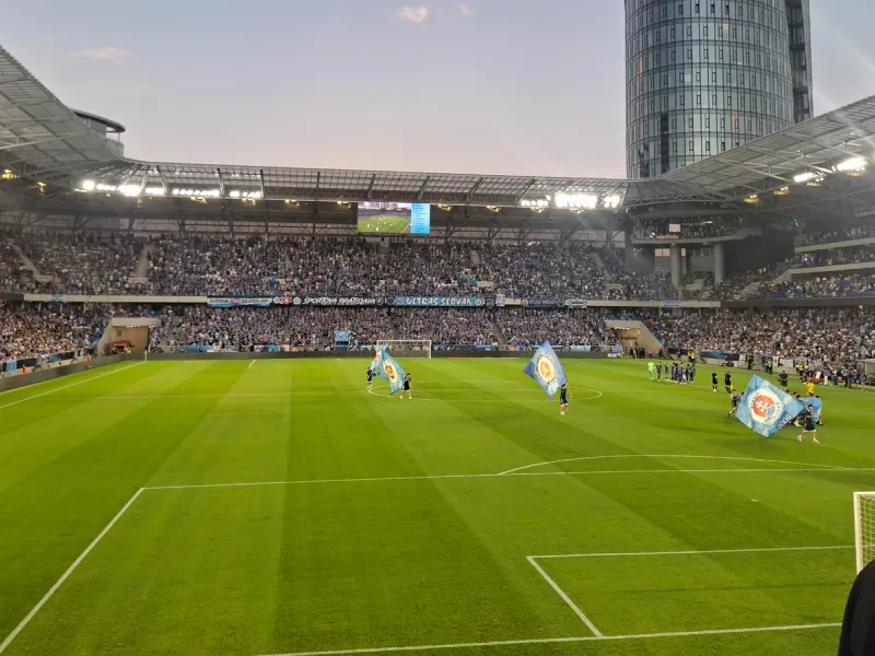 Slovan pred Ligou majstrov hlási voľné miesta. Koľko vstupeniek sa zatiaľ predalo?