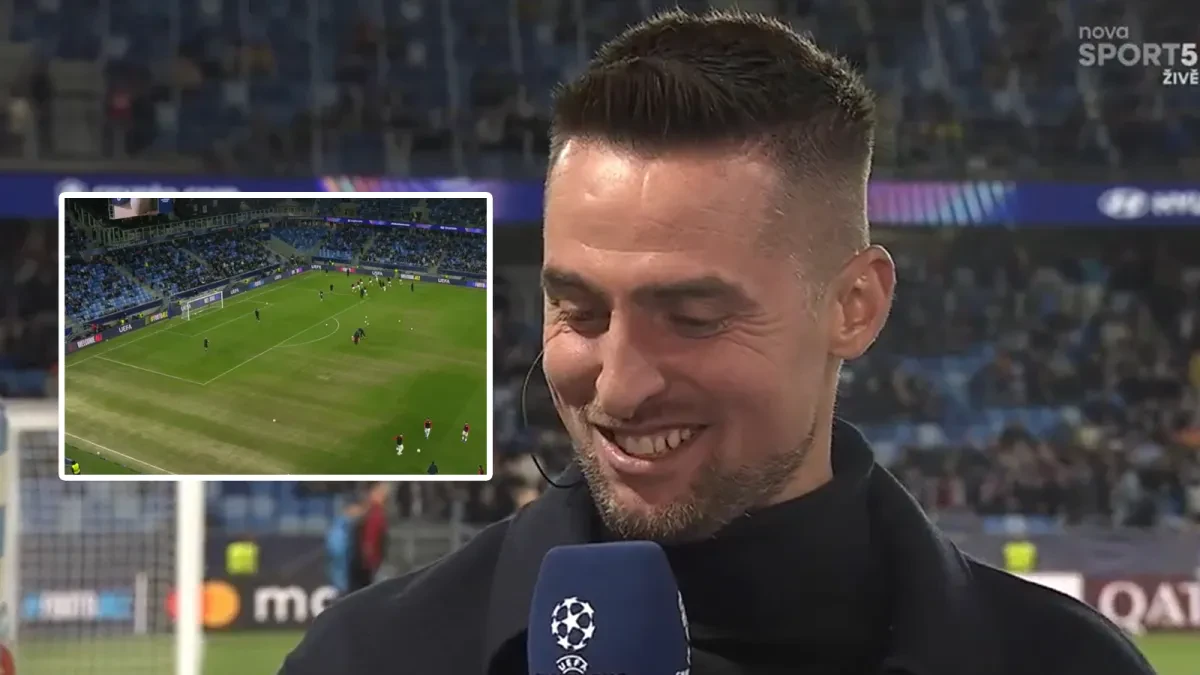 Rozbitý trávnik po Iglesiasovi. Slovan to spravil naschvál, spevák to mohol aspoň zaplatiť, perlil Róbert Mak