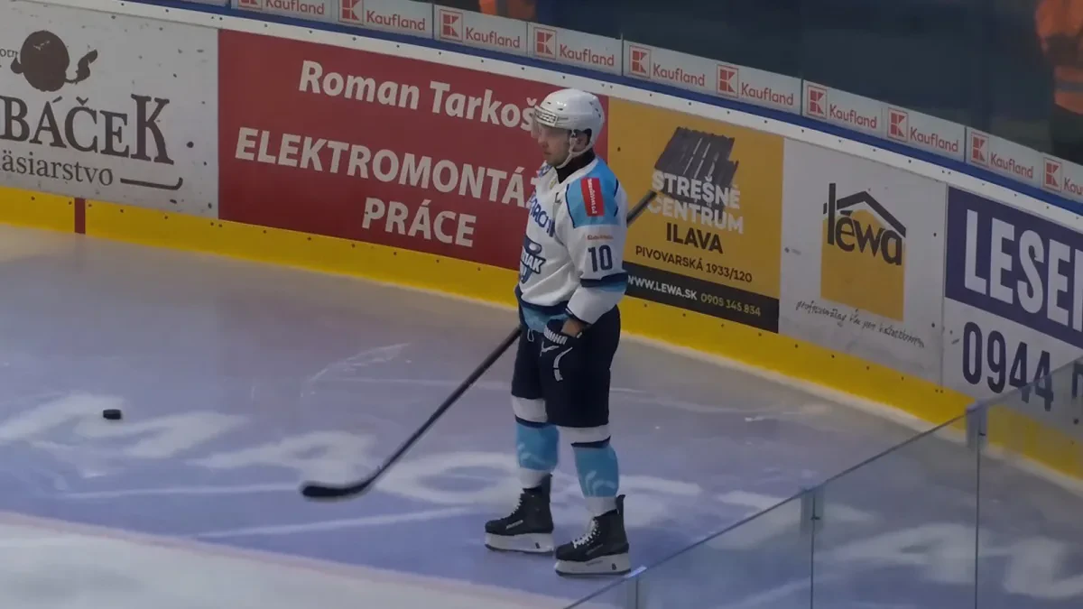 Martin Réway hráva v druhej slovenskej lige. Ako sa mu tam darí?